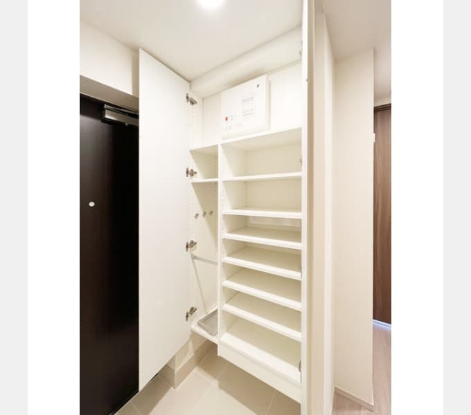 Room image 13