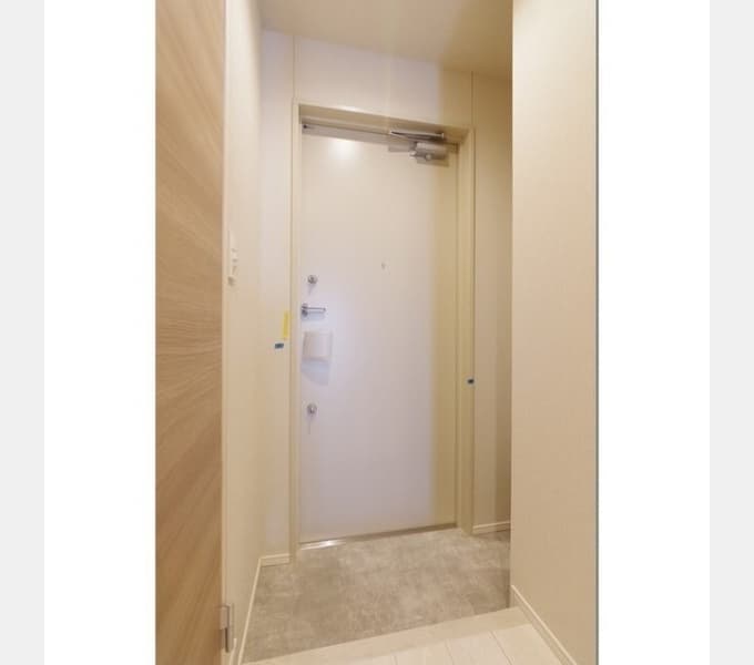 Room image 10