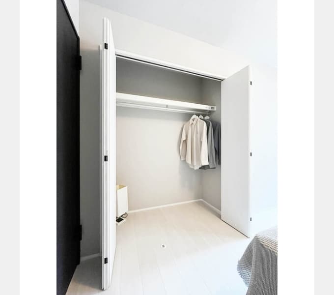 Room image 13