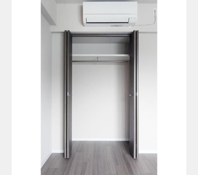Room image 15