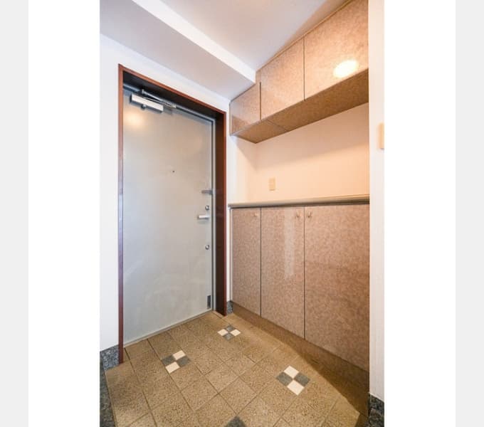 Room image 15