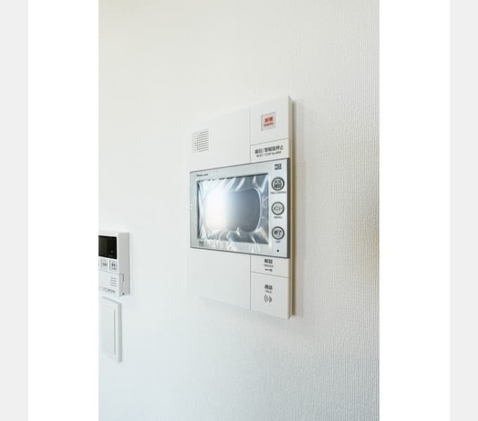 Room image 11