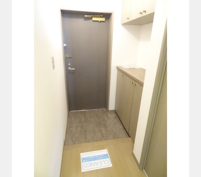 Room image 16