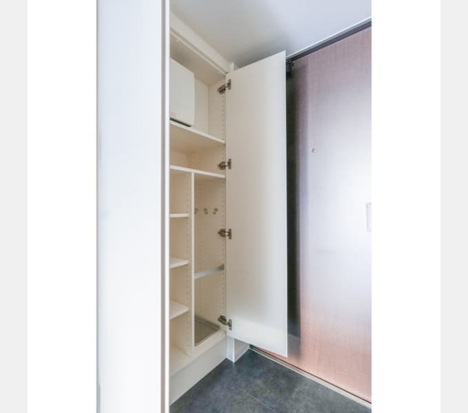 Room image 13
