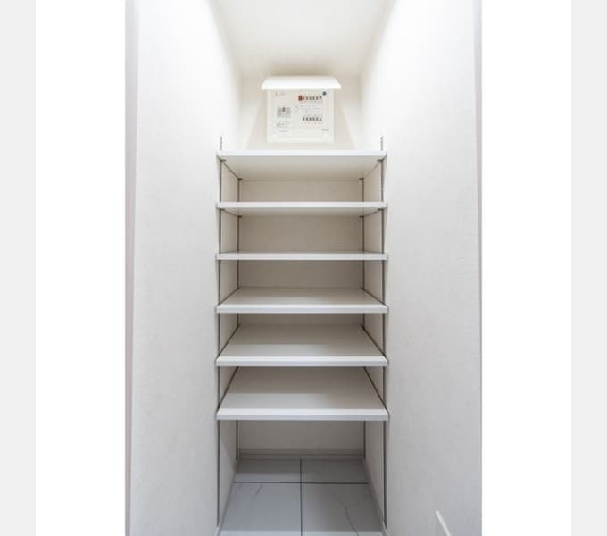 Room image 13