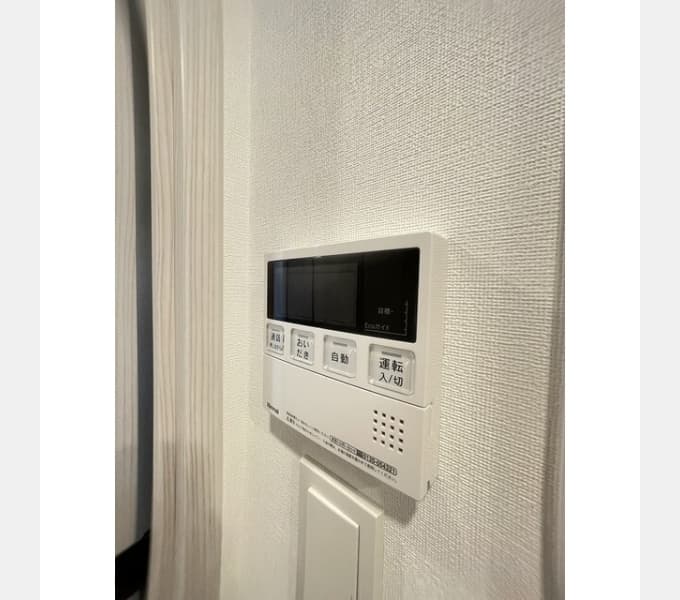 Room image 10