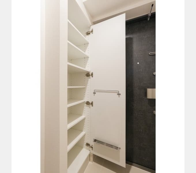 Room image 13