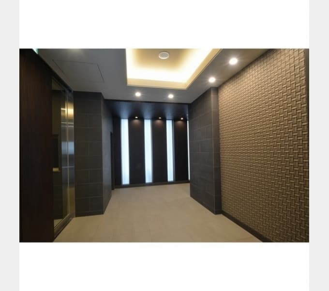 Room image 16