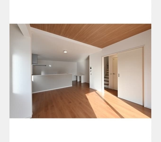 Preview interior of Kolet Sakuragi #02