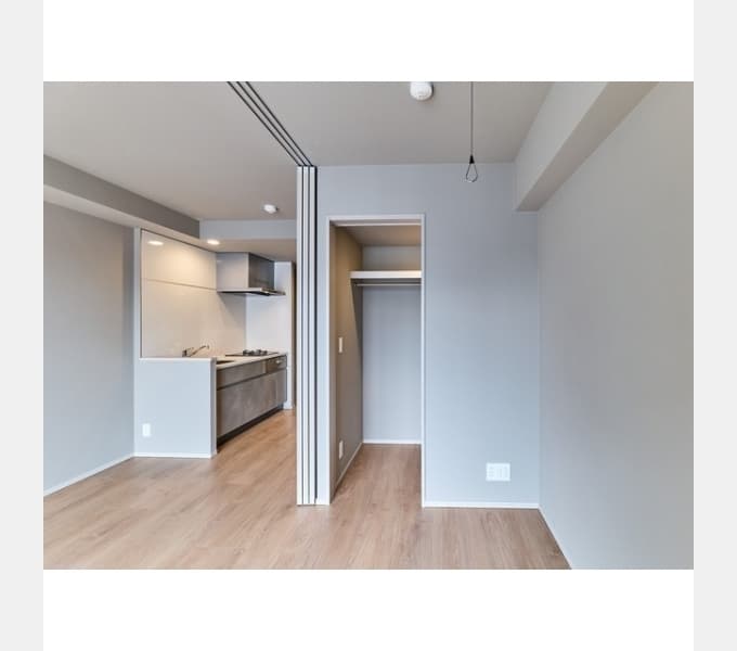 Room image 9