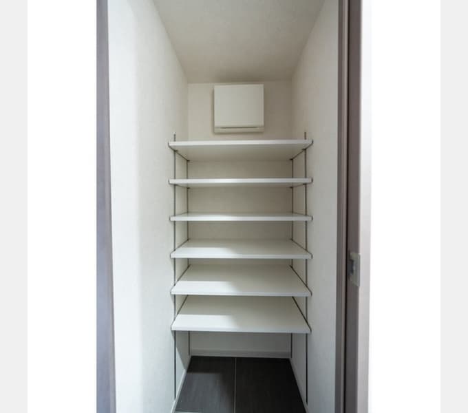 Room image 13