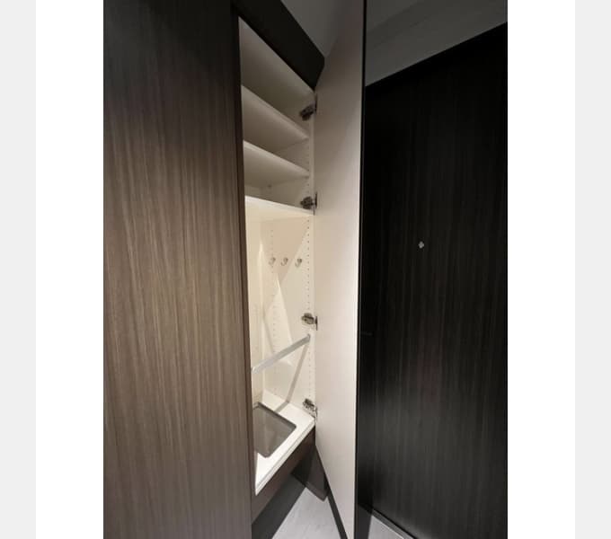 Room image 13