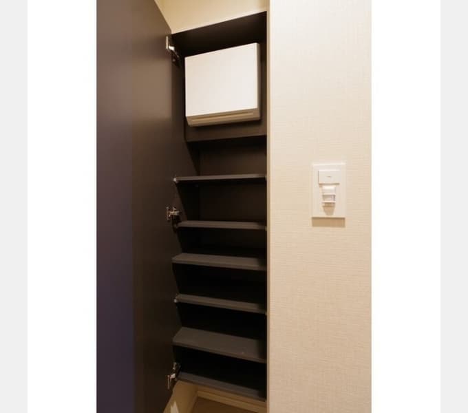 Room image 13