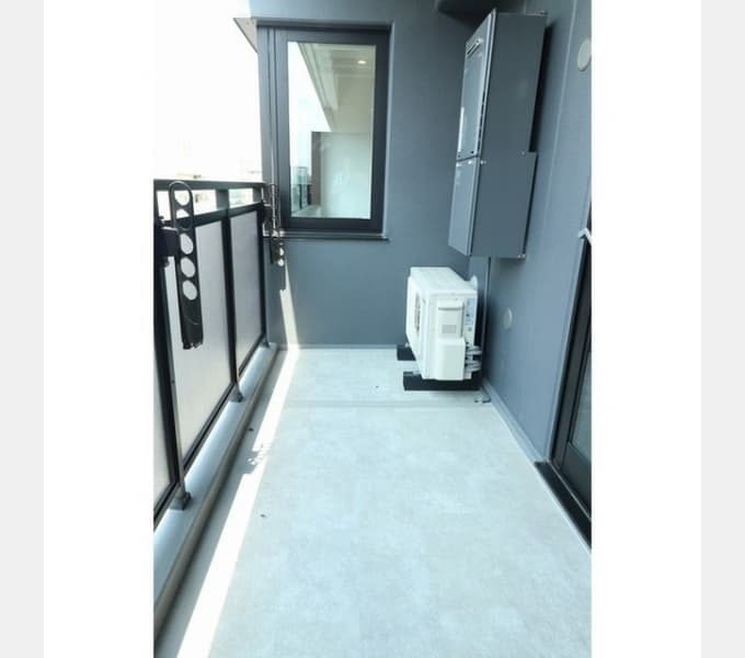 Room image 10