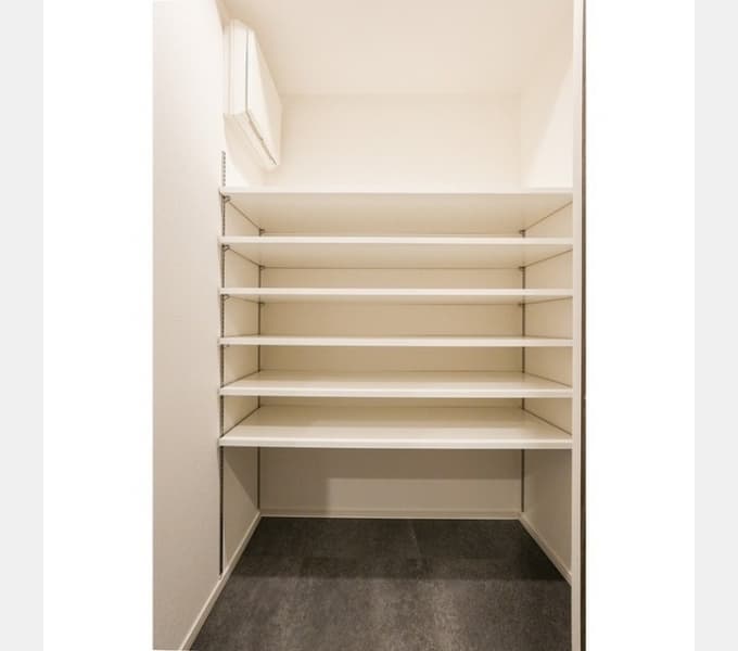 Room image 14