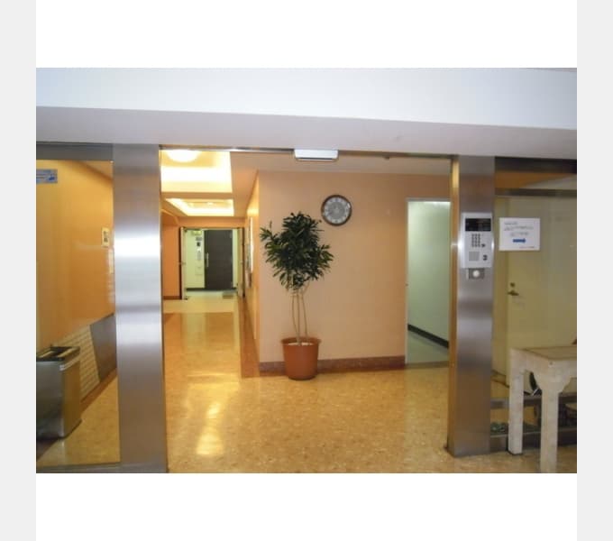 Preview interior of Kichijoji Pinecrest