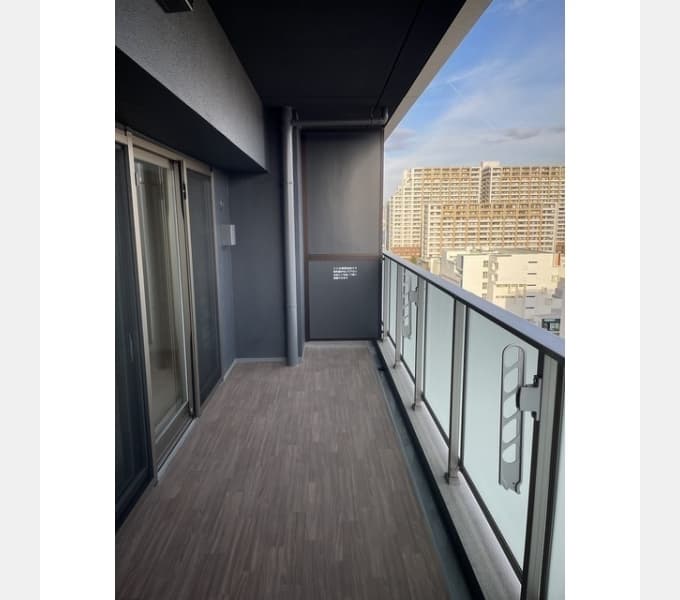 Room image 15