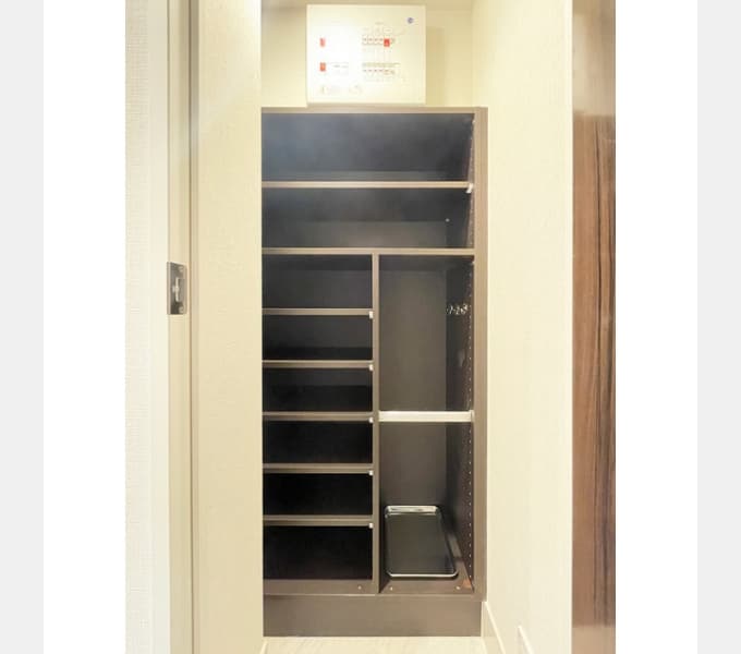 Room image 13