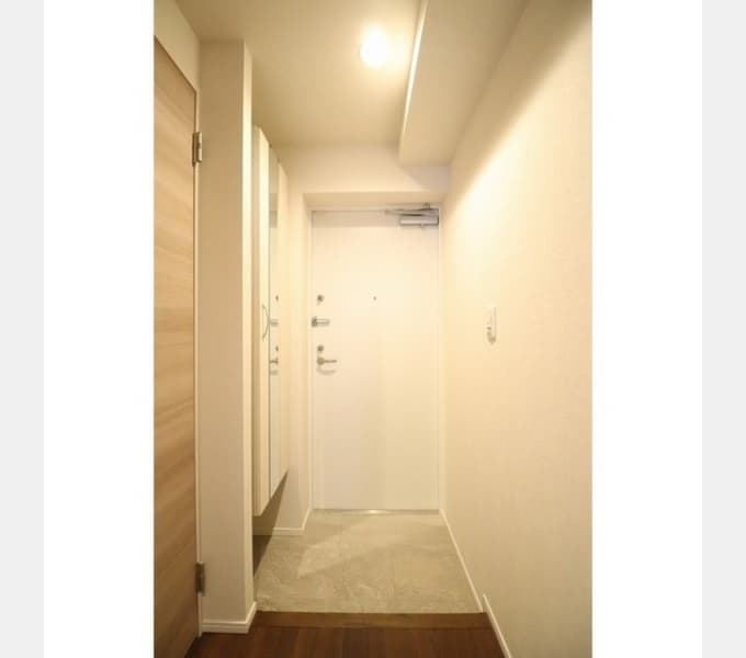 Room image 10