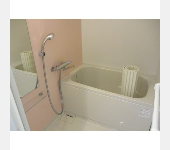 Room image 11
