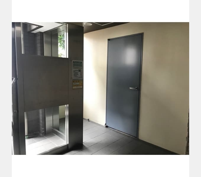 Room image 16