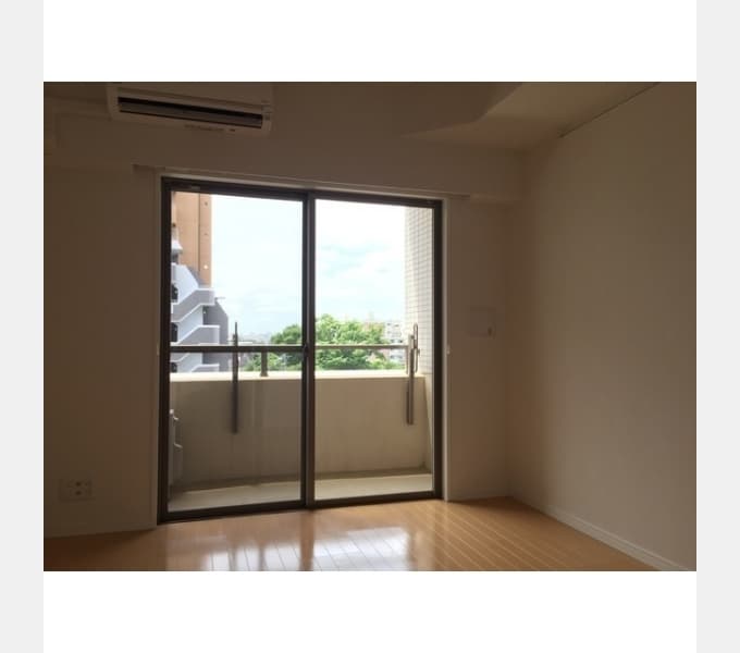 Preview interior of Comforia Gyotoku