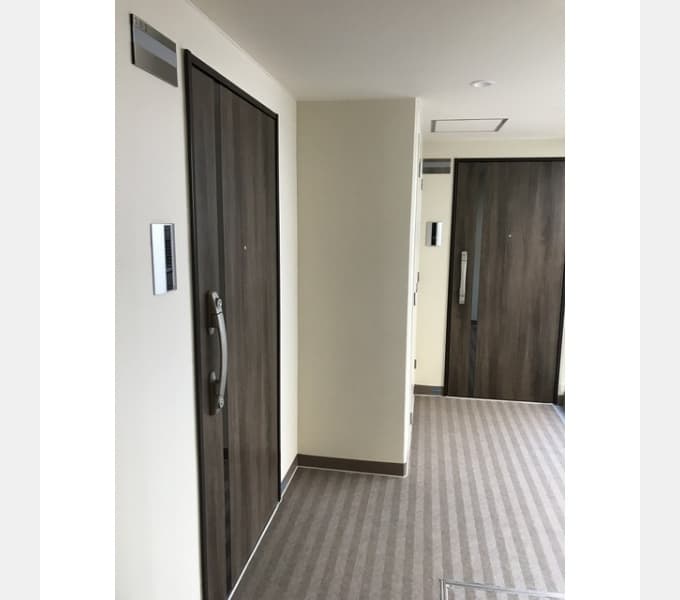 Preview interior of Tokeiyakan Kitanozaka