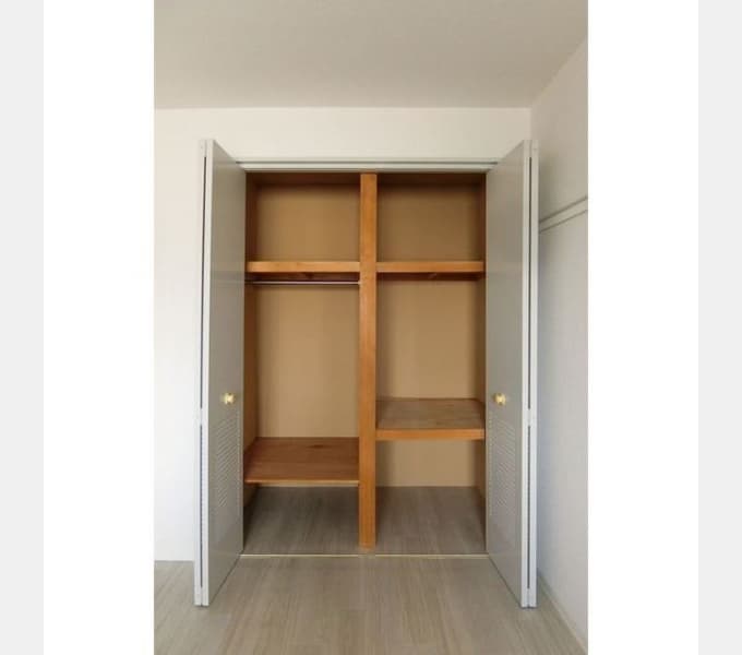 Room image 14