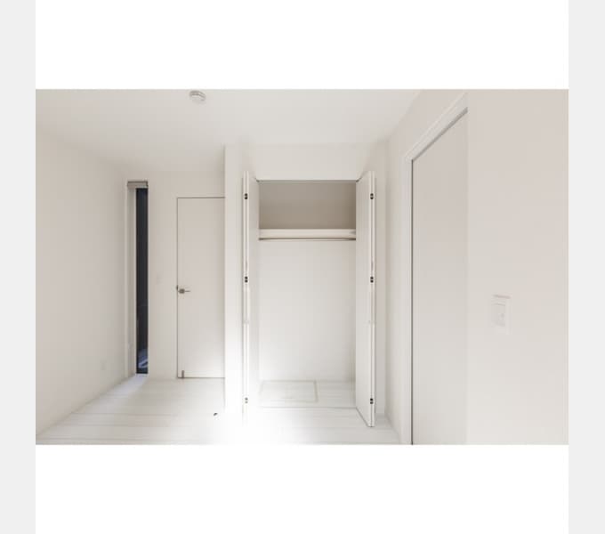 Room image 14