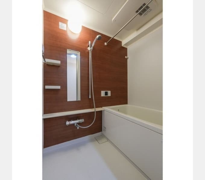 Room image 9