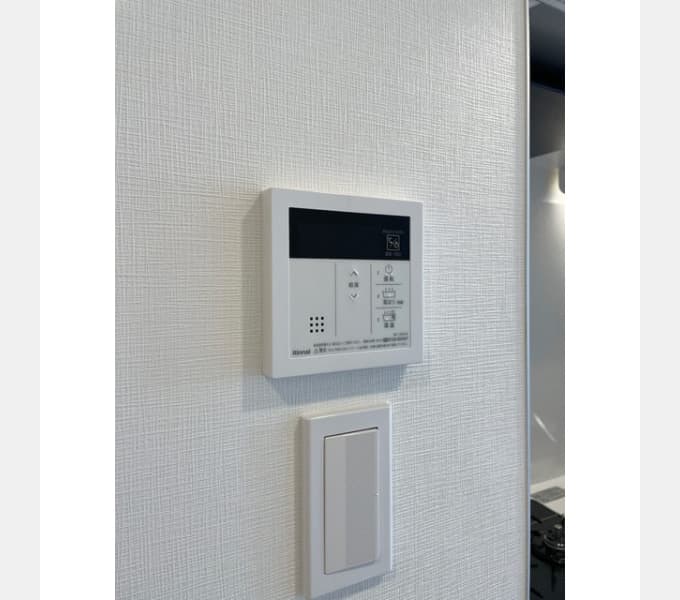 Room image 12