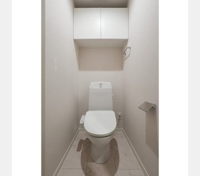 Room image 8