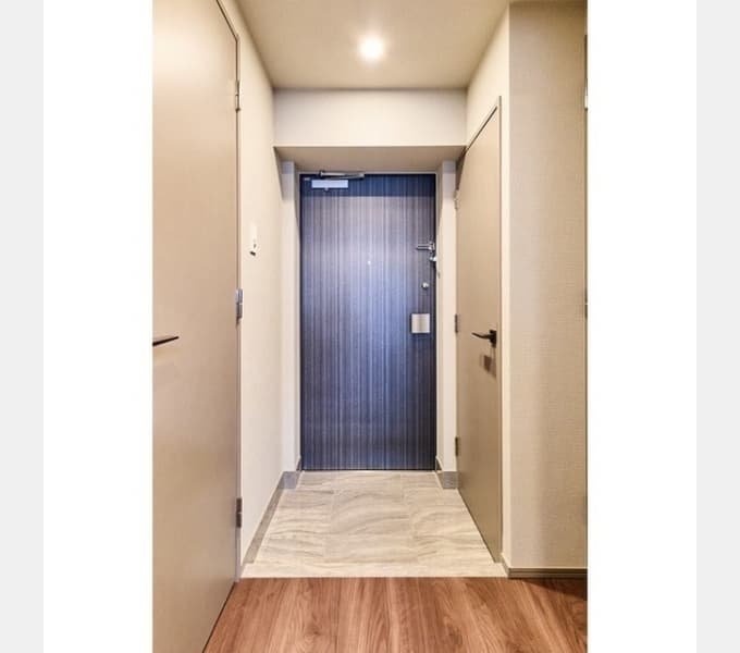 Room image 10