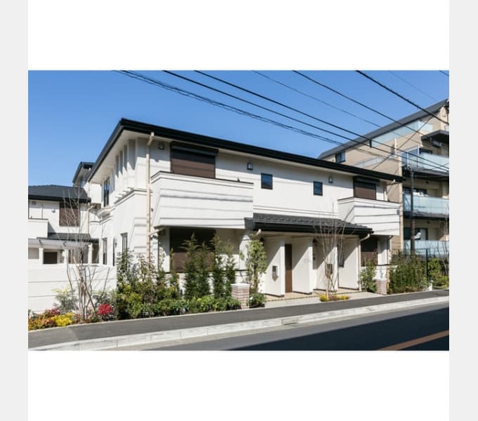 Main exterior of Halcyon Place Building G