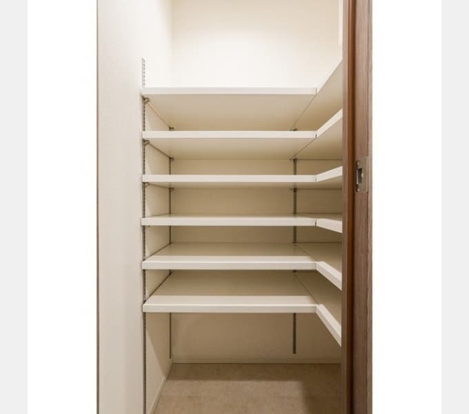 Room image 13