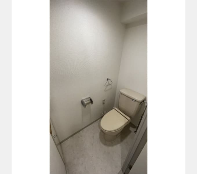 Room image 13