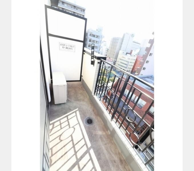 Room image 10
