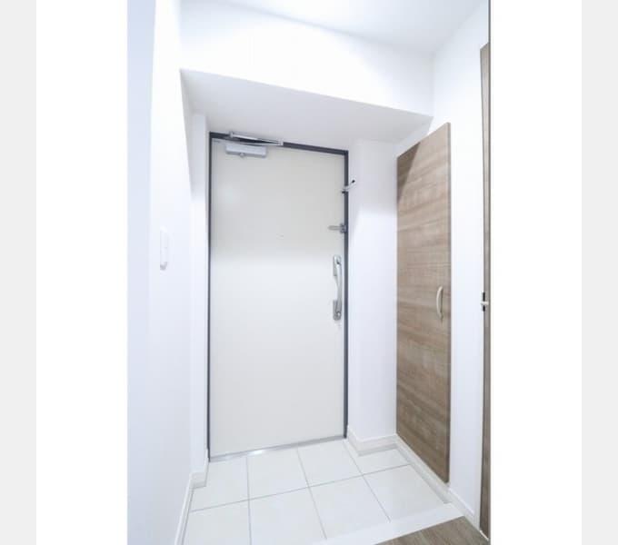 Room image 8