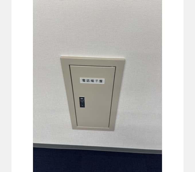 Room image 9