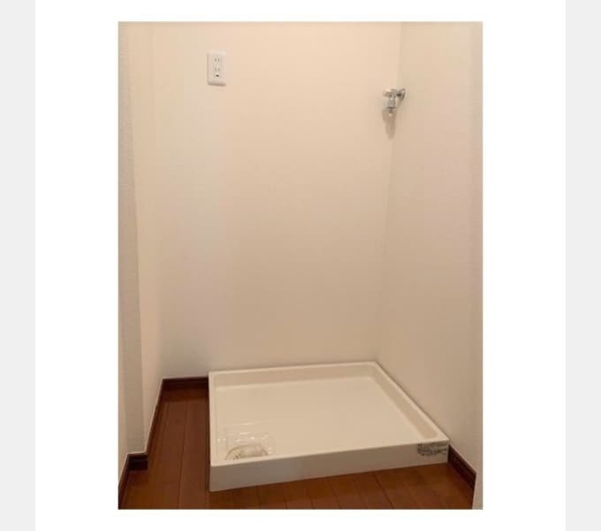 Room image 14