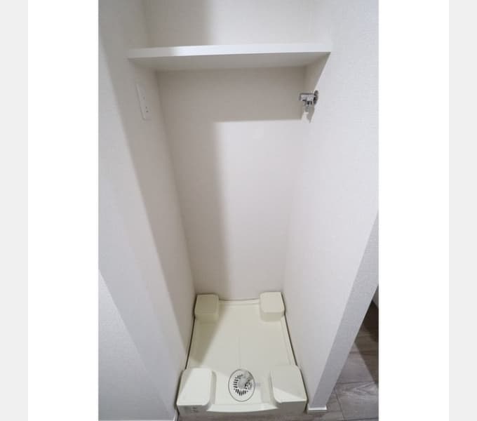 Room image 12