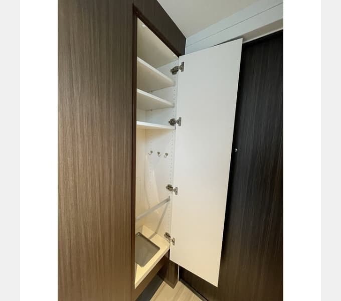 Room image 14
