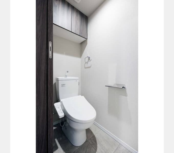Room image 8