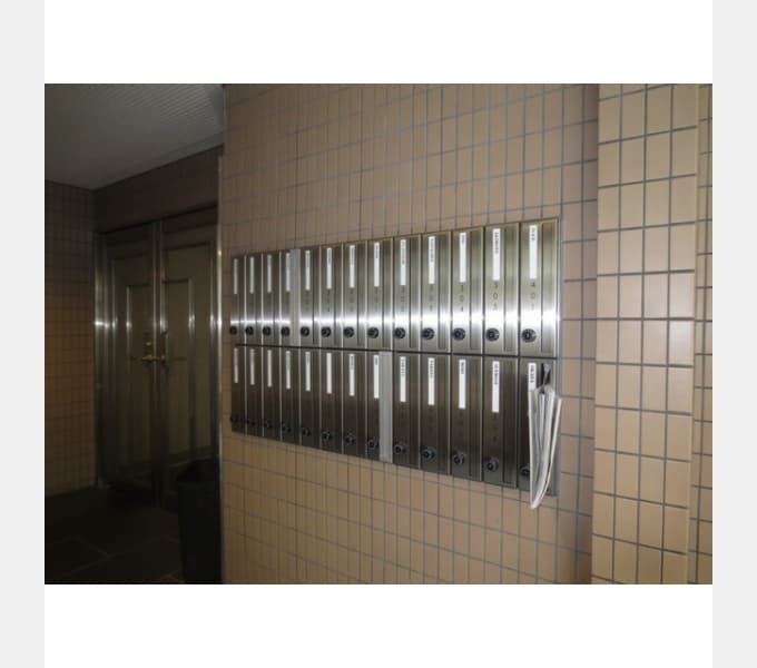 Room image 13