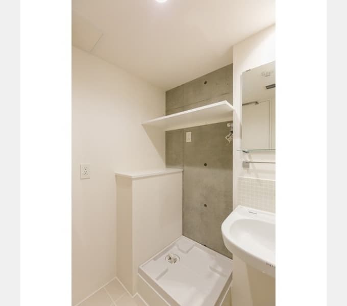 Room image 13