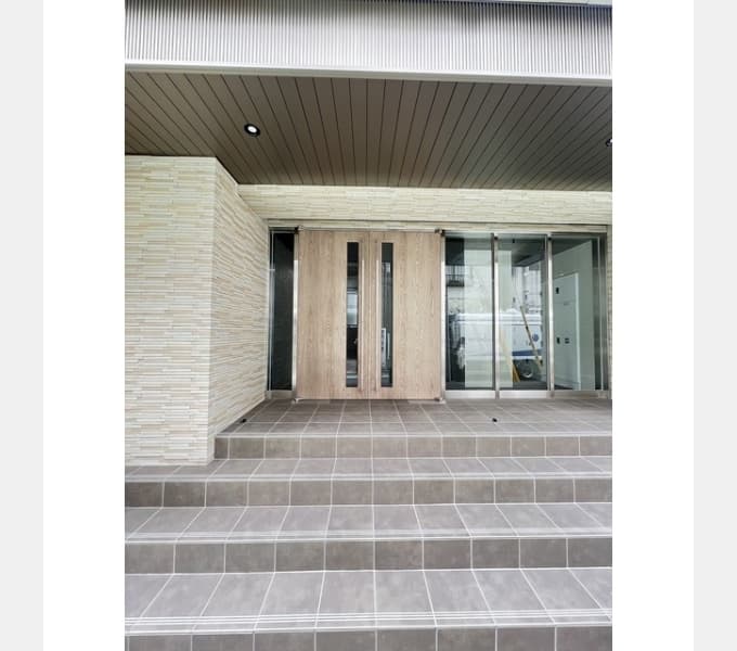 Room image 15