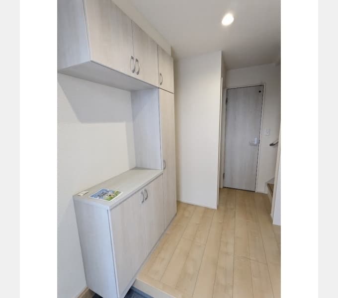 Room image 16