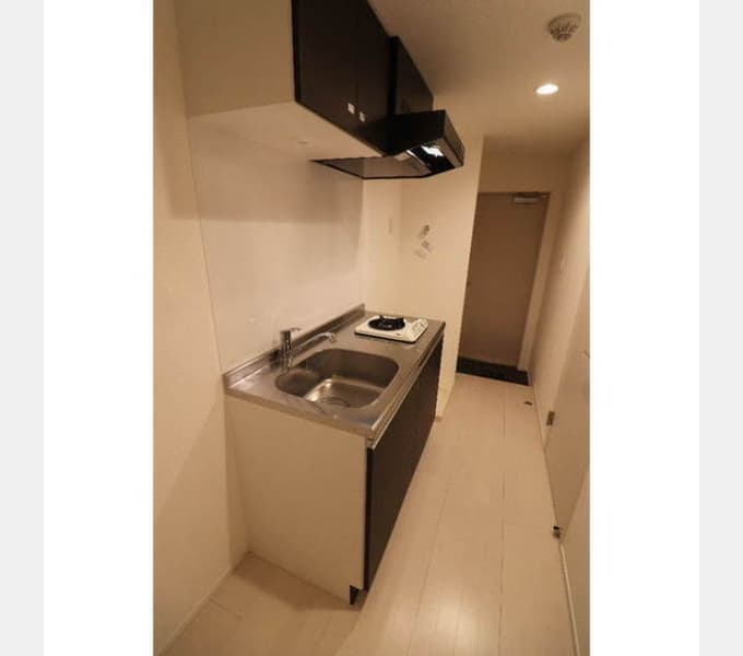 Room image 12
