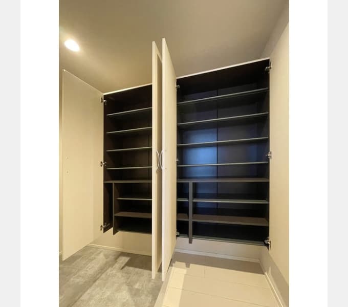 Room image 14