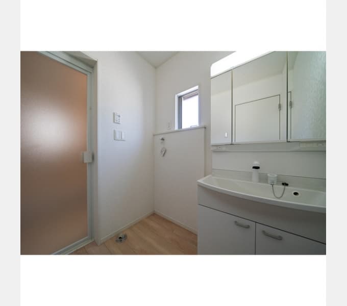 Room image 14